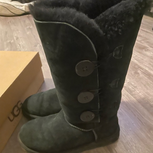 Bailey button Triplet Boot UGGS - Picture 1 of 4
